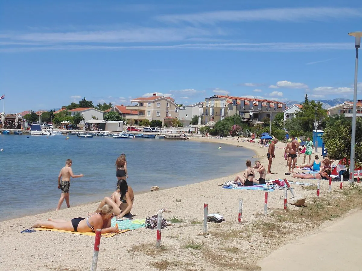 Hotel Beni Vrsi Kroatien